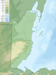 Mapa físico en blanco de Belice.