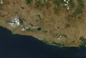Imagen satelital de El Salvador.