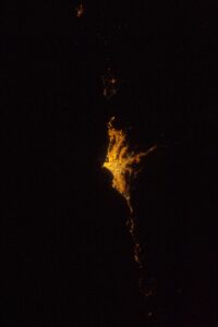 Ciudad de Lima por la noche desde la Estación Espacial Internacional.