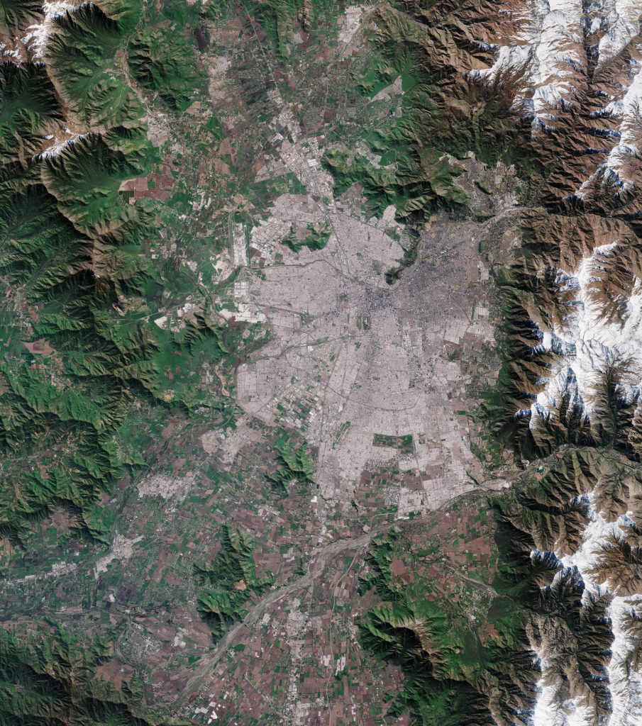 Área Metropolitana de Santiago en 2022, vista satelital.