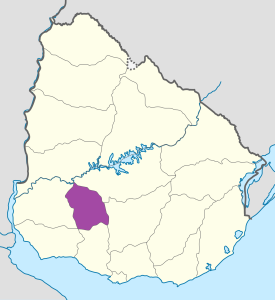 Mapa de ubicación del departamento de Flores.