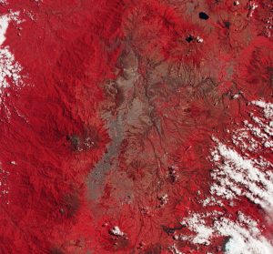 Imagen satelital en falso color de Quito, adquirida el 25 de agosto 2019. Imagen satelital en falso color de Quito, adquirida el 25 de agosto 2019.