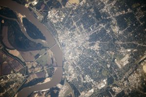 La ciudad de Memphis, Tennessee, vista desde la Estaci&oacute;n Espacial Internacional el 30 de octubre de 2014.