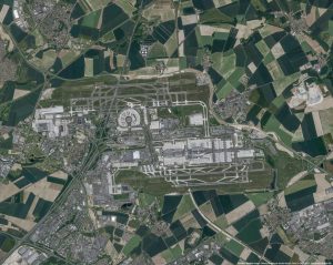 Imagen satelital del Aeropuerto de París-Charles de Gaulle. Imagen satelital del Aeropuerto de París-Charles de Gaulle.
