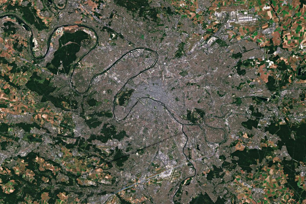 Imagen satelital de la ciudad de Par&iacute;s.