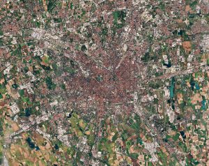 Imagen satelital de Milán, captada el 24 de septiembre de 2018 por la misión Copernicus Sentinel-2. Imagen satelital de Milán, captada el 24 de septiembre de 2018 por la misión Copernicus Sentinel-2.