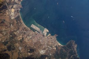 Imagen de satélite de la costa de Algeciras 2002.