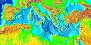 Mapa batimétrico del mar Mediterráneo.