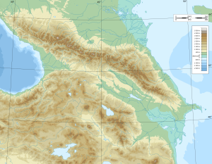 Mapa físico en blanco del Cáucaso.