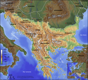 Mapa topográfico de los Balcanes.